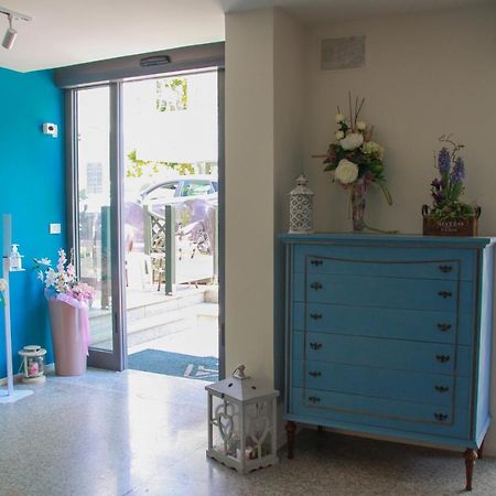 Hotel Adria Белариа-Игеа Марина Екстериор снимка