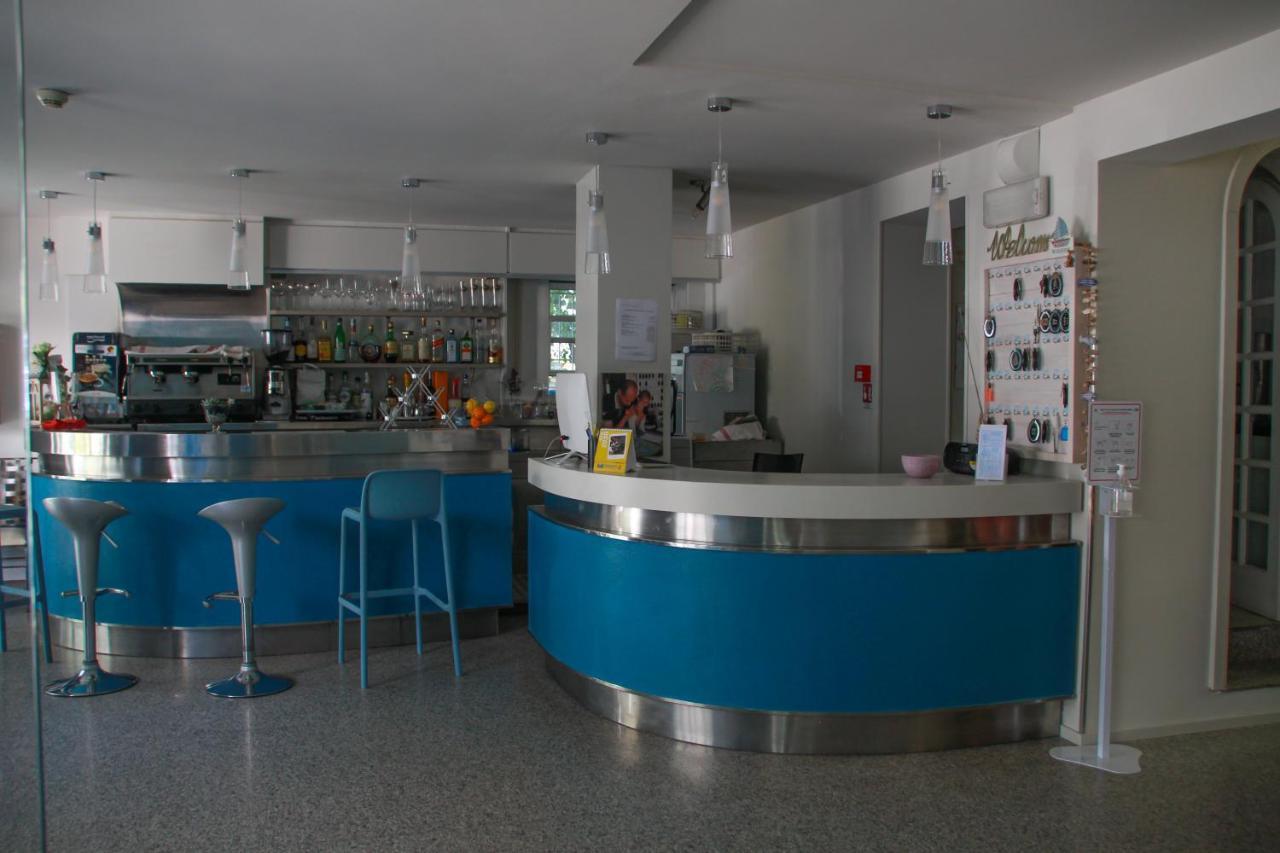 Hotel Adria Белариа-Игеа Марина Екстериор снимка