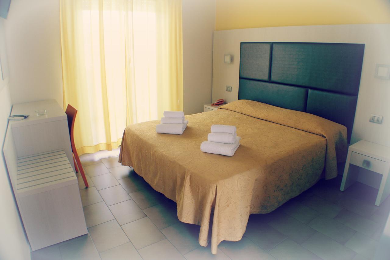 Hotel Adria Белариа-Игеа Марина Стая снимка